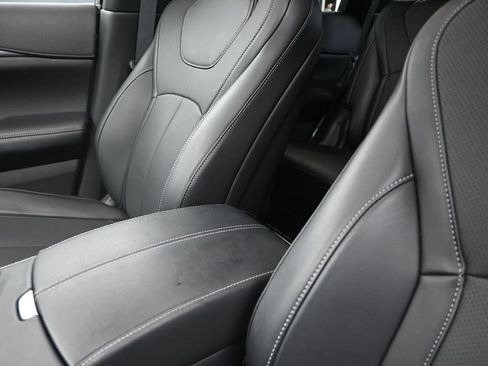 Certified 2026 INFINITI QX60 Luxe w/ Cargo Package FWD image 14