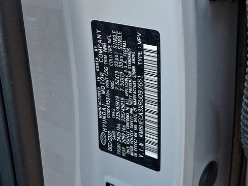 Certified 2024 Hyundai Kona Limited AWD/4WD image 29