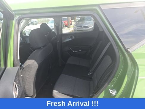 Used 2021 Kia Soul EX FWD image 3