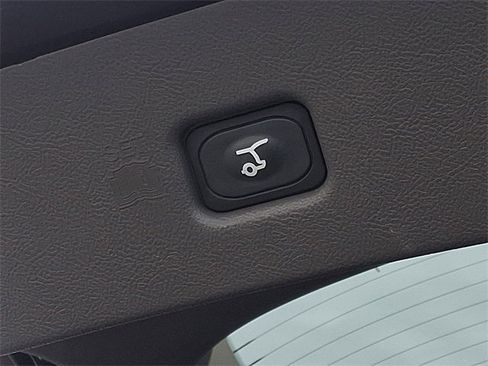 Used 2022 Lincoln Nautilus Reserve image 31