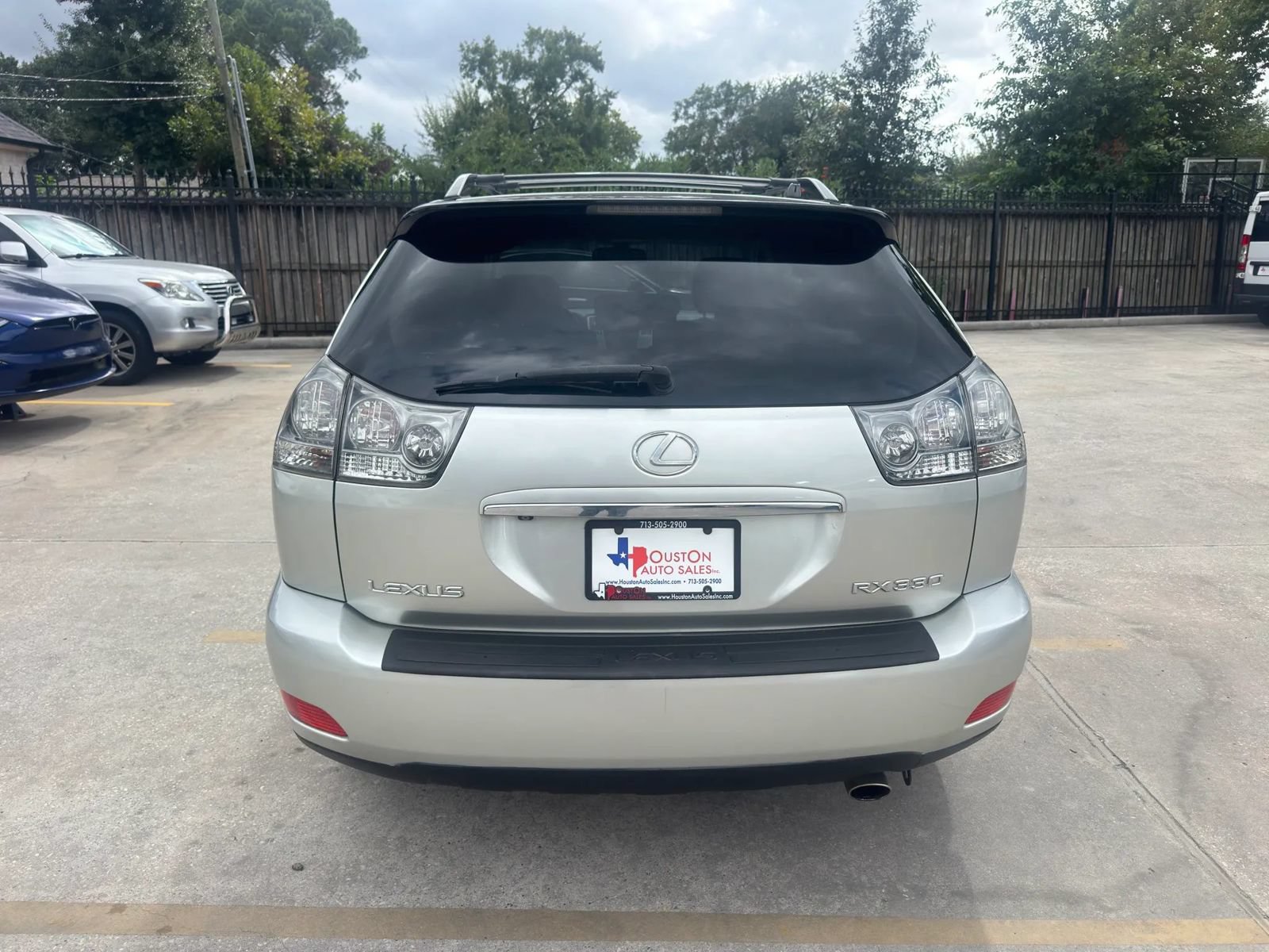 Used 2005 Lexus RX 330 FWD image 5