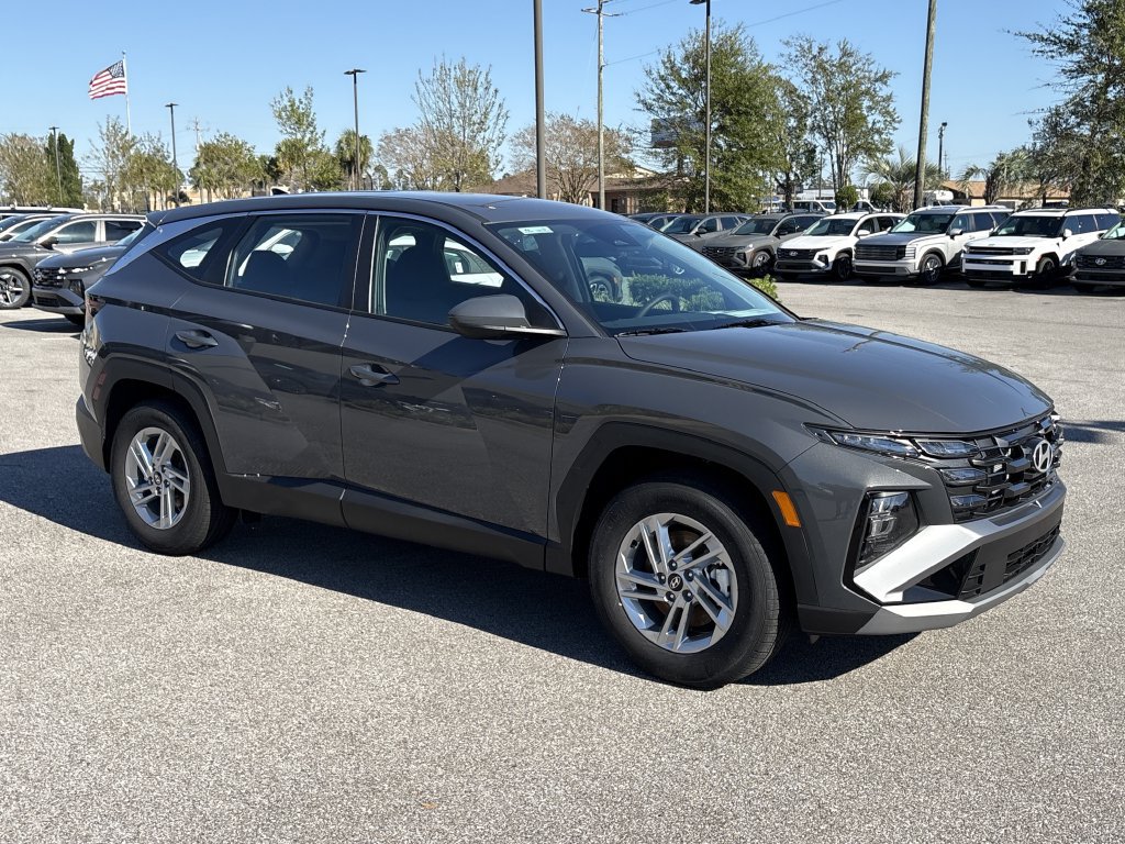 New 2026 Hyundai Tucson SE FWD image 2