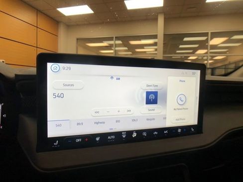 New 2025 Ford Maverick XLT w/ XLT Luxury Package image 15