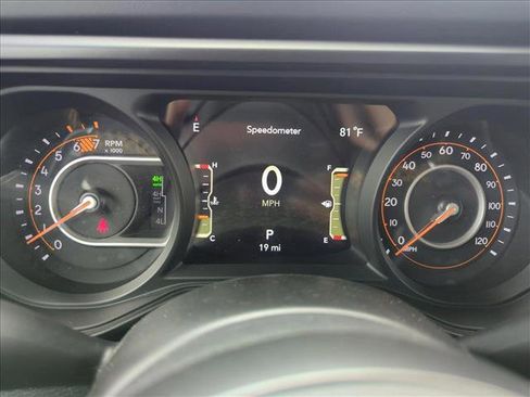 New 2025 Jeep Wrangler Unlimited Rubicon 392 image 12