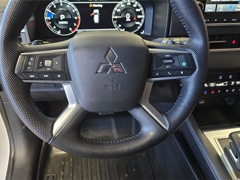 Used 2023 Mitsubishi Outlander SEL 40th Anniversary image 24
