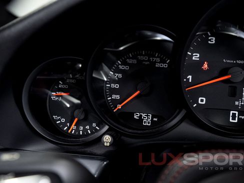 Used 2017 Porsche 911 Targa 4S image 31