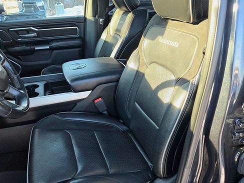 Used 2019 RAM 1500 Laramie image 13
