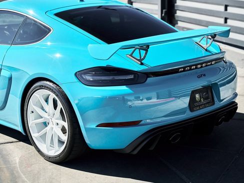 Used 2021 Porsche 718 Cayman GT4 image 11