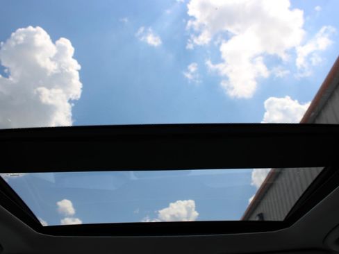 Used 2023 Nissan Rogue SL w/ SL Premium Package FWD image 39