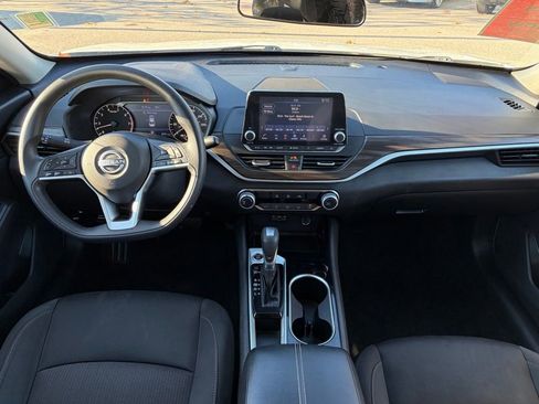 Certified 2024 Nissan Altima 2.5 SV image 23