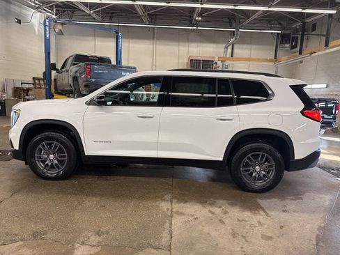 New 2026 GMC Acadia Elevation w/ LPO, Floor Liner Package AWD/4WD image 3