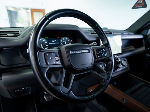 Used 2023 Land Rover Defender 110 X image 35