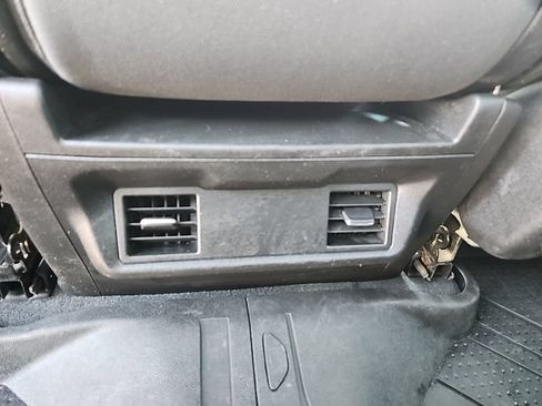 Certified 2022 Chevrolet Silverado 1500 Custom AWD/4WD image 33