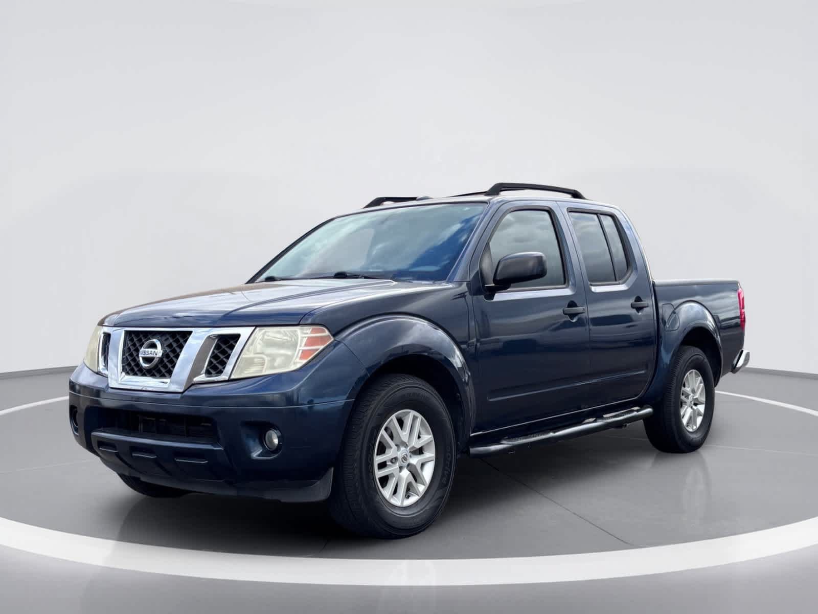 Used 2016 Nissan Frontier SV w/ SV Value Truck Package RWD image 2
