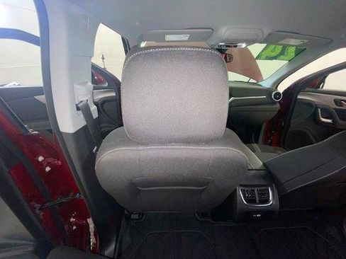 Used 2024 Chevrolet Blazer LT w/ Convenience Package FWD image 35