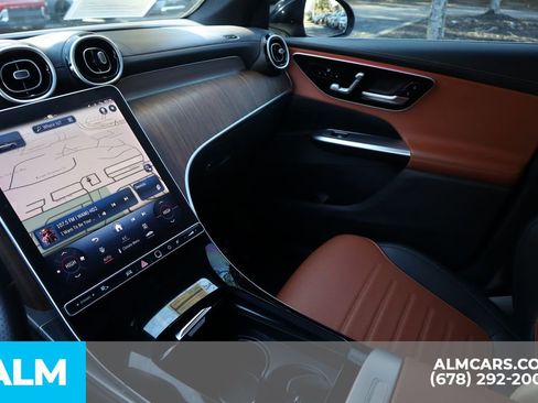 Used 2024 Mercedes-Benz GLC 300 GLC 300 Coupe image 38