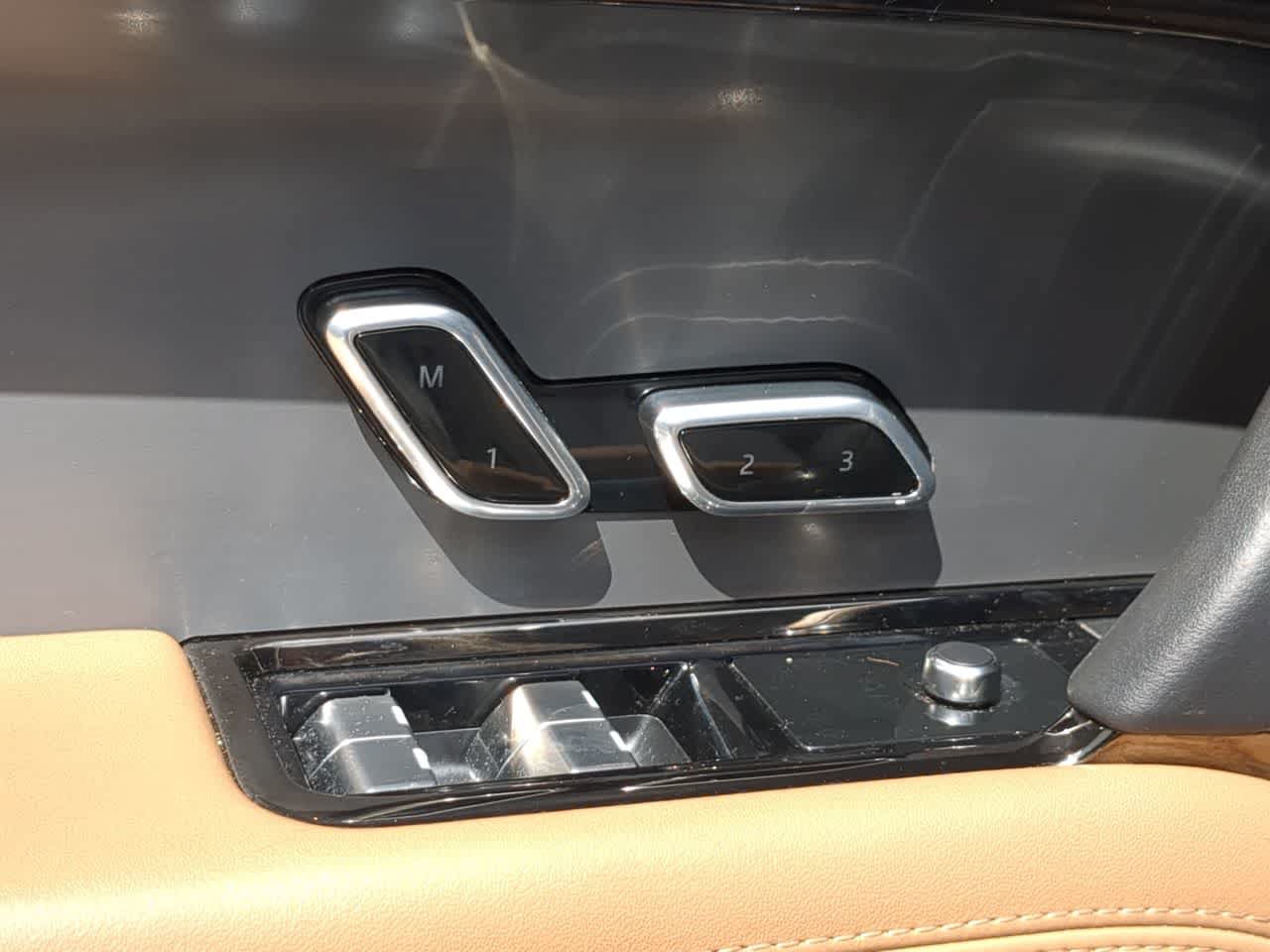 Certified 2023 Land Rover Range Rover Sport SE AWD/4WD image 18