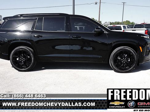 New 2026 Chevrolet Traverse RS image 8