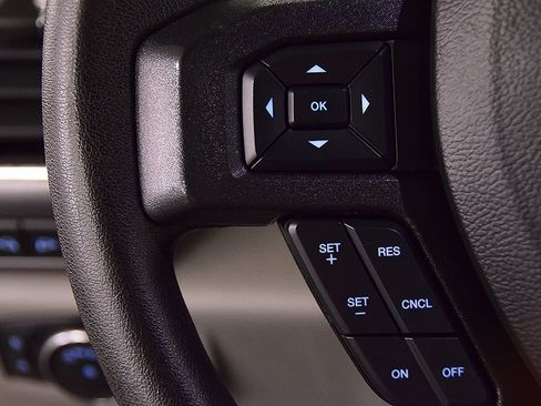 Used 2020 Ford F250 XLT w/ XLT Premium Package AWD/4WD image 22