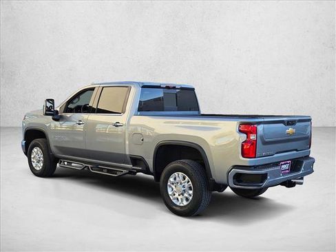 Used 2024 Chevrolet Silverado 3500 LTZ w/ LTZ Plus Package image 7