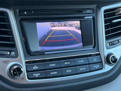 Used 2017 Hyundai Tucson Sport image 20