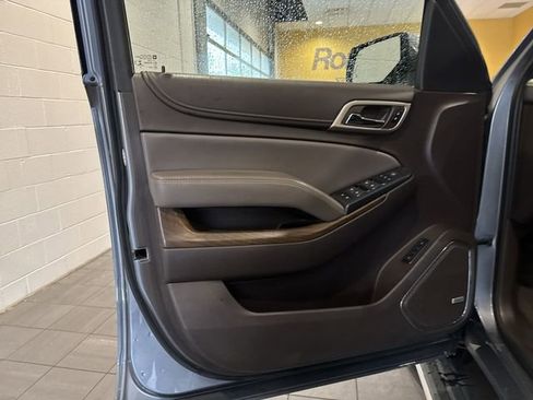 Used 2019 GMC Yukon Denali w/ Open Road Package RWD image 11