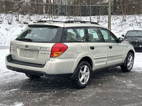 Used 2007 Subaru Outback 2.5i image 18