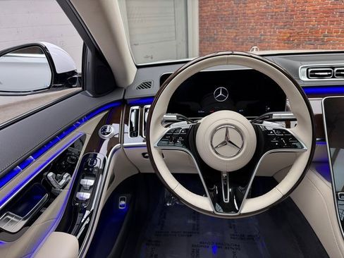 New 2026 Mercedes-Benz S 580 4MATIC Sedan image 13