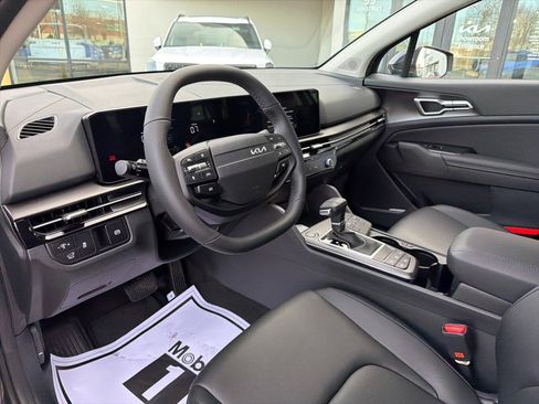 New 2026 Kia Sportage EX image 32