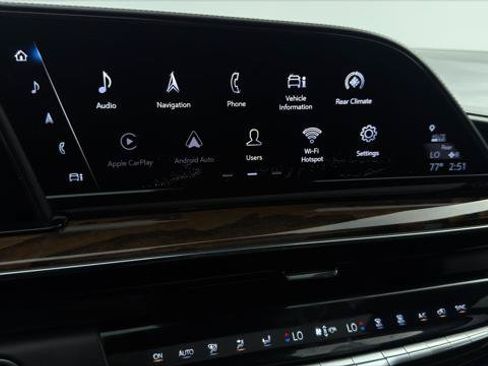 Used 2021 Cadillac Escalade ESV Sport Platinum RWD image 27