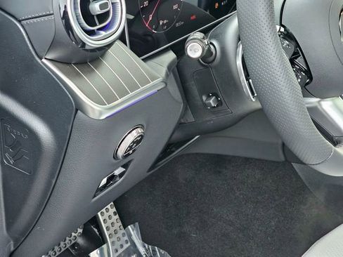 New 2026 Mercedes-Benz GLC 300 4MATIC image 15