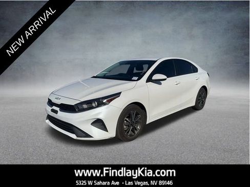 Certified 2024 Kia Forte LXS image 1
