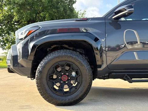 Used 2025 Toyota 4Runner TRD Pro AWD/4WD image 5