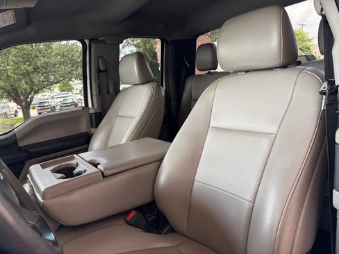 Used 2022 Ford F350 XL w/ STX Appearance Package AWD/4WD image 13