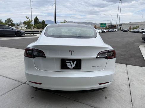 Used 2021 Tesla Model 3 Long Range AWD/4WD image 7