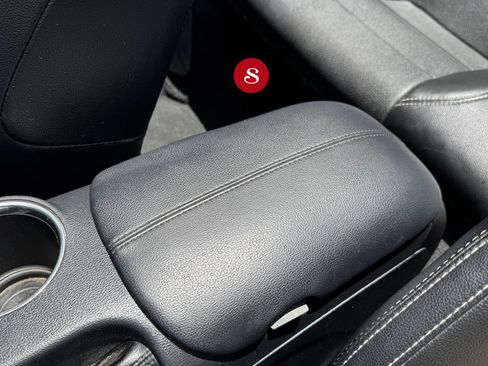 Used 2021 Ford Mustang Premium RWD image 16