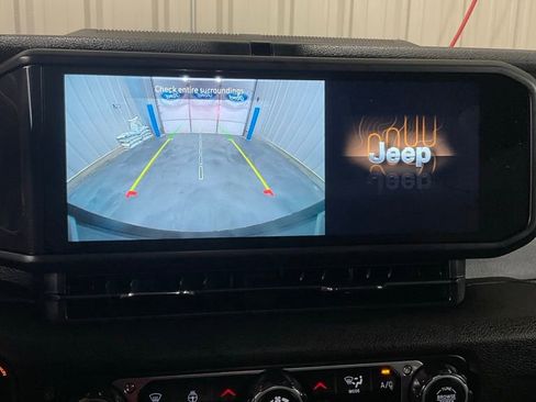 Used 2025 Jeep Wrangler Unlimited Sport S 4xe w/ Convenience Group AWD/4WD image 19