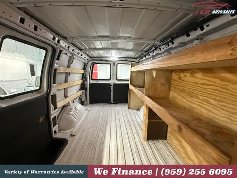 Used 2018 Chevrolet Express 2500 w/ Driver Convenience Package RWD image 24