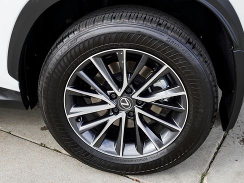 Used 2024 Lexus NX 350 AWD w/ Vision Package image 13