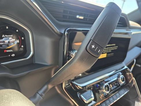 New 2026 GMC Sierra 2500 AT4 w/ AT4 Premium Plus Package AWD/4WD image 13