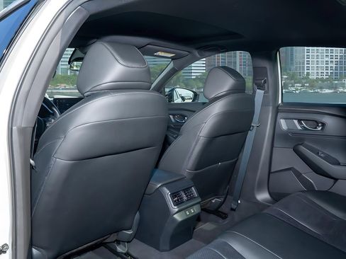 Used 2025 Honda Accord Sport image 19