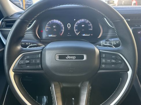 Used 2021 Jeep Grand Cherokee L Limited w/ Luxury Tech Group II AWD/4WD image 25