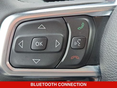 Used 2026 Jeep Wrangler Unlimited Sahara AWD/4WD image 22