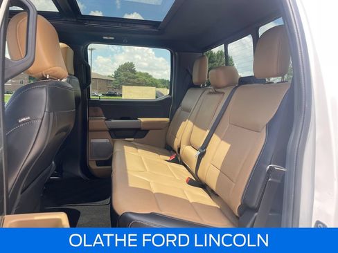 Certified 2025 Ford F350 Lariat w/ Lariat Ultimate Package AWD/4WD image 29