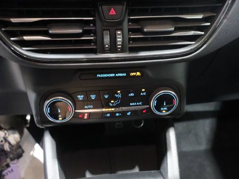 Used 2024 Ford Escape ST-Line AWD/4WD image 26