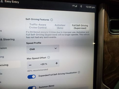 Used 2018 Tesla Model X 100D AWD/4WD image 31