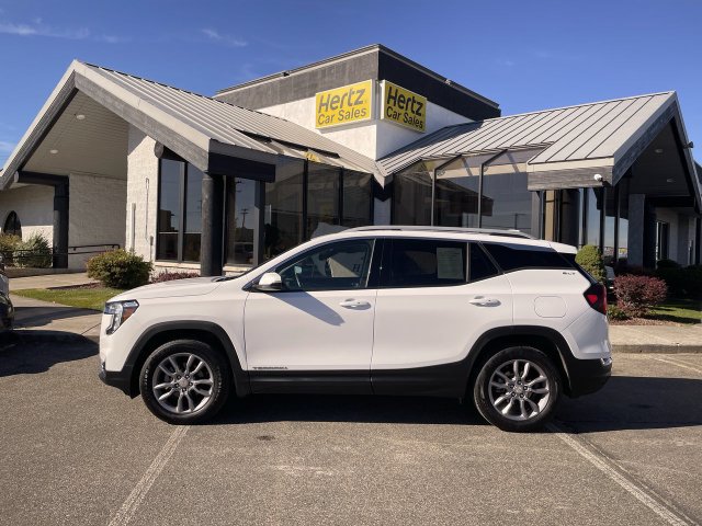 Used 2024 GMC Terrain SLT AWD/4WD image 1
