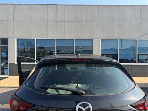 Used 2018 MAZDA CX-5 Sport FWD image 5