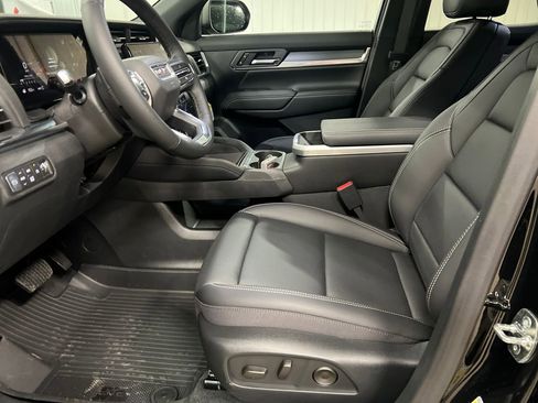 New 2026 GMC Terrain Elevation image 12