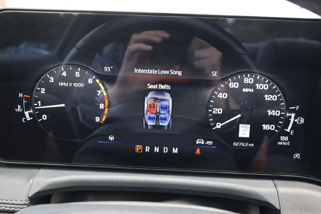 Used 2025 Ford Mustang GT Premium RWD image 9